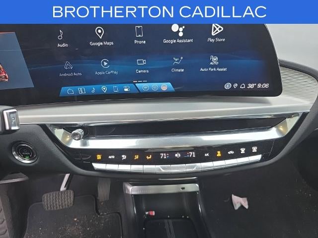 2024 Cadillac LYRIQ Sport