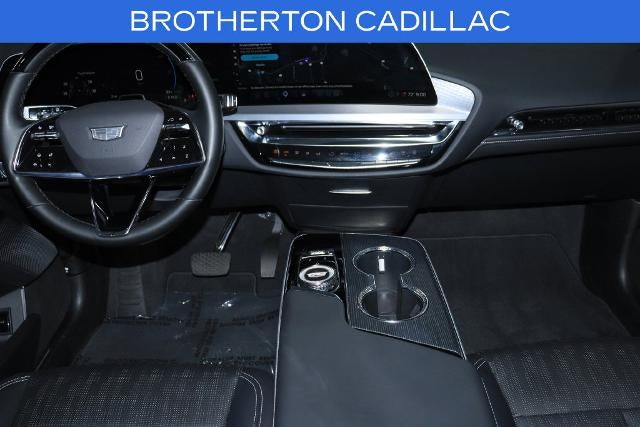2025 Cadillac LYRIQ Sport