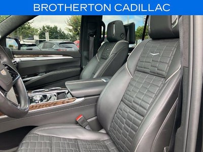 2025 Cadillac Escalade 4WD Sport Platinum