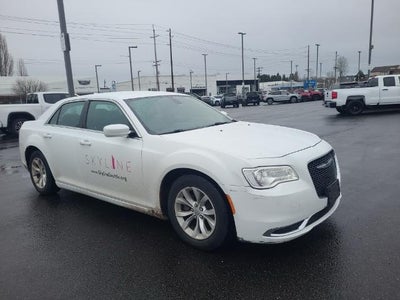 2015 Chrysler 300 Limited