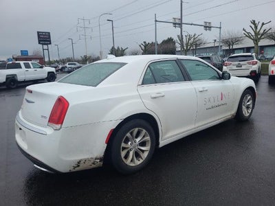 2015 Chrysler 300 Limited