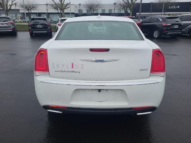2015 Chrysler 300 Limited