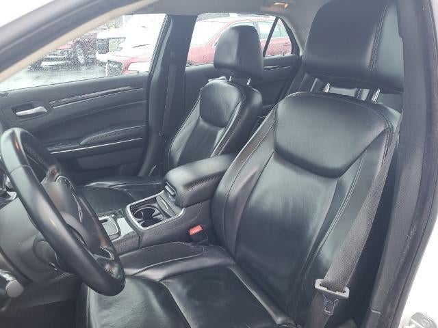 2015 Chrysler 300 Limited