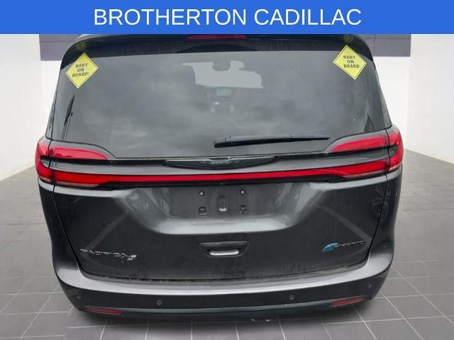 2023 Chrysler Pacifica Hybrid Limited