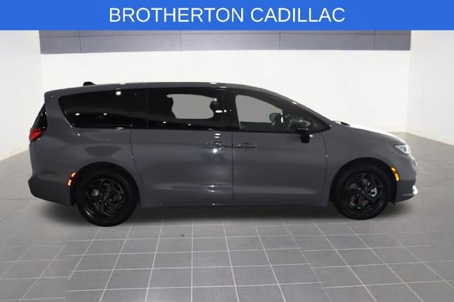 2023 Chrysler Pacifica Hybrid Limited