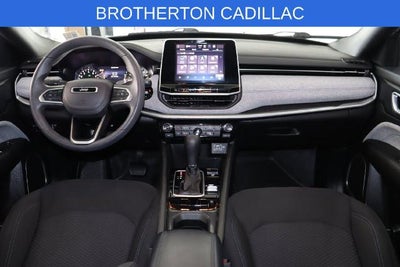 2025 Jeep Compass Base