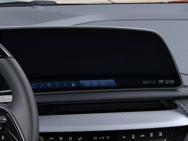 2027 Cadillac OPTIQ Luxury