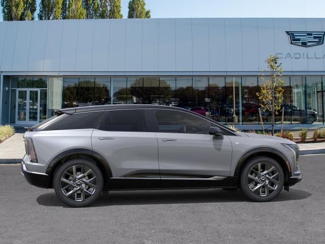 2025 Cadillac OPTIQ Luxury 1