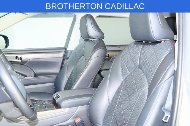2024 Toyota Highlander Hybrid Platinum