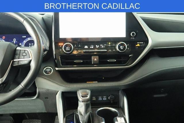 2024 Toyota Highlander Hybrid Platinum