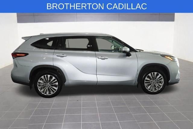 2024 Toyota Highlander Hybrid Platinum