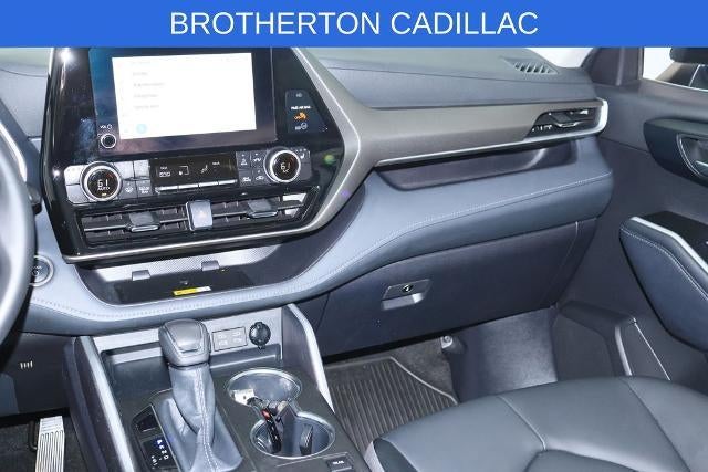 2025 Toyota Highlander Hybrid XLE
