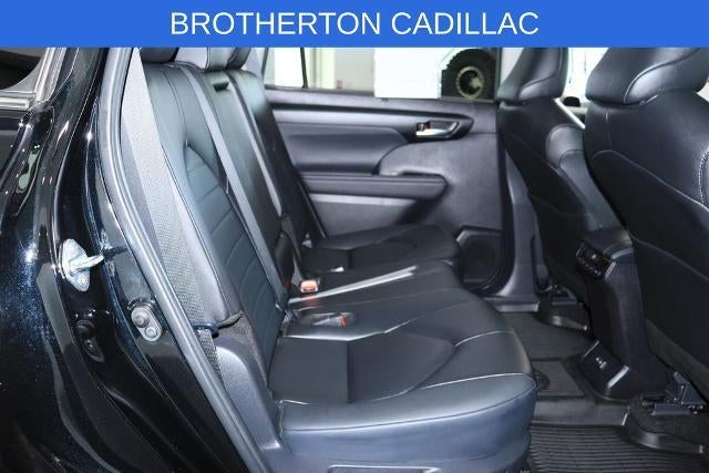 2025 Toyota Highlander Hybrid XLE