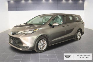 2024 Toyota Sienna LE