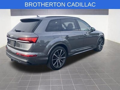 2020 Audi Q7 Premium Plus