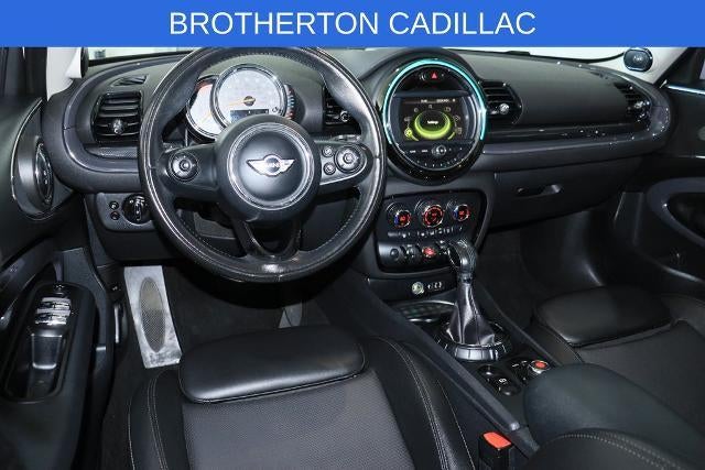 2017 MINI Clubman Base