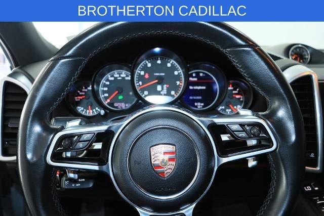 2016 Porsche Cayenne Base