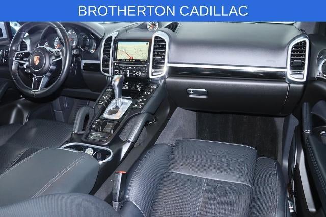 2016 Porsche Cayenne Base