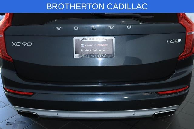 2017 Volvo XC90 Momentum