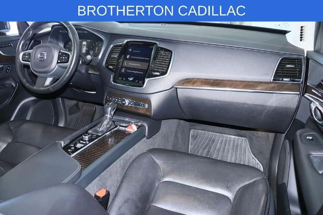 2017 Volvo XC90 Momentum