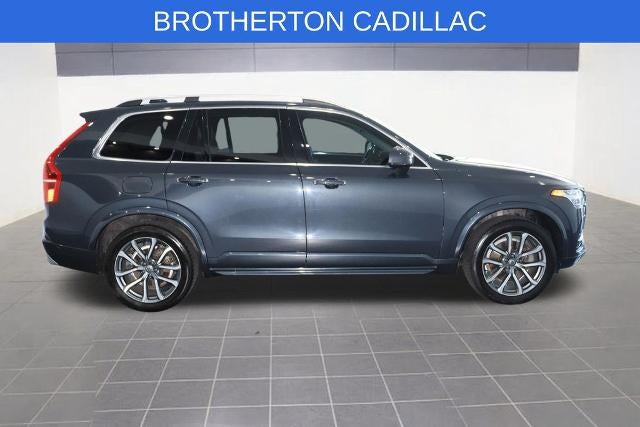 2017 Volvo XC90 Momentum