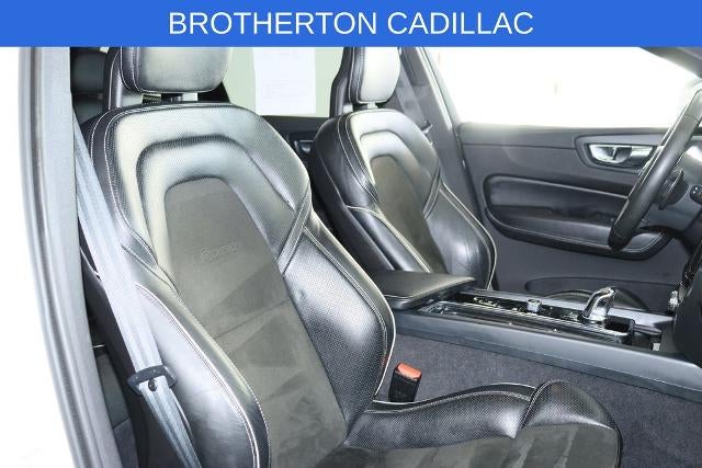 2018 Volvo XC60 R-Design