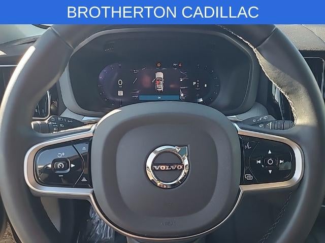 2025 Volvo XC60 Plus