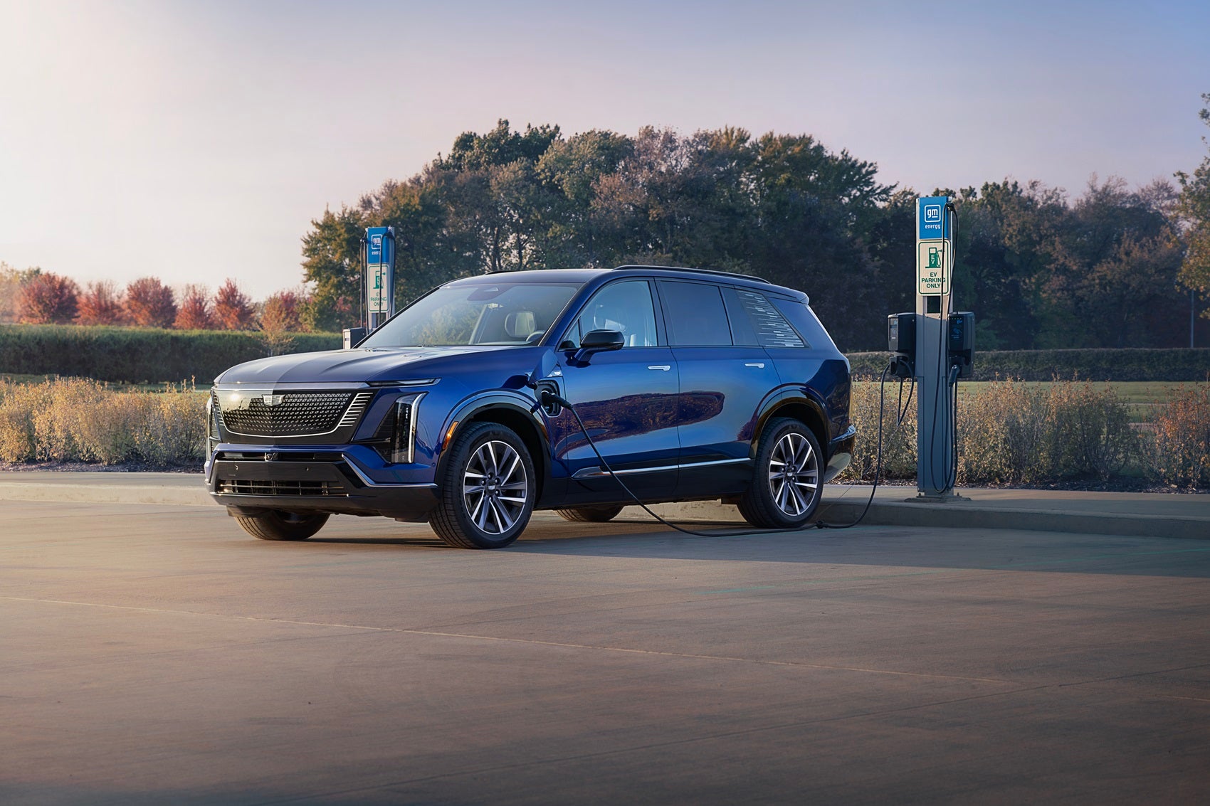 Cadillac Dealer near Des Moines WA