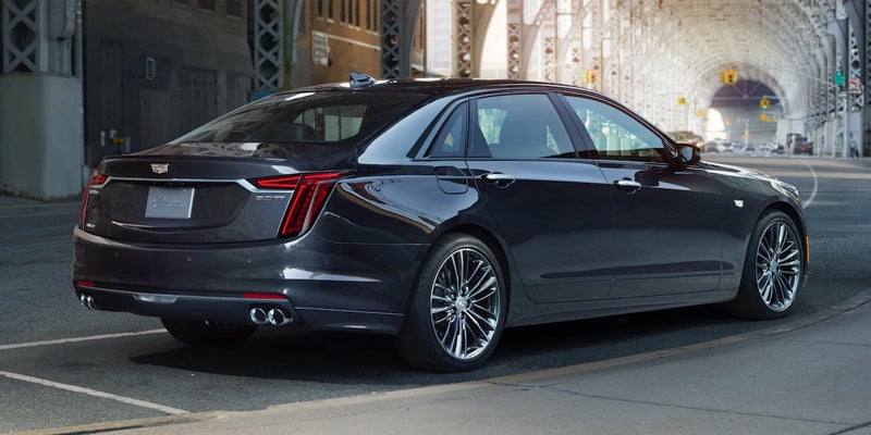 Sideview of 2019 Cadillac CT6